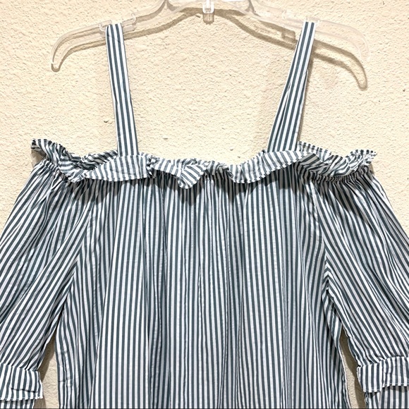 Plus Size Boho Cold Shoulder Top (NWT) - Picture 2 of 7